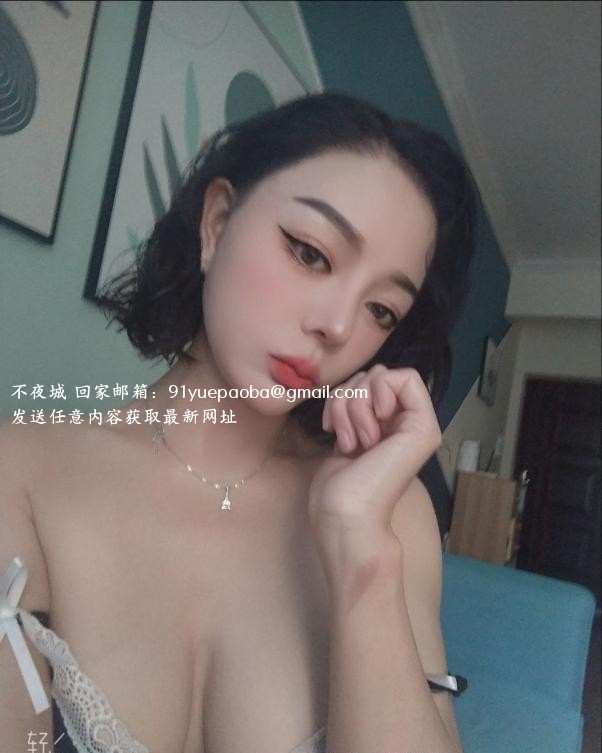 丰满性感大嫂琳达