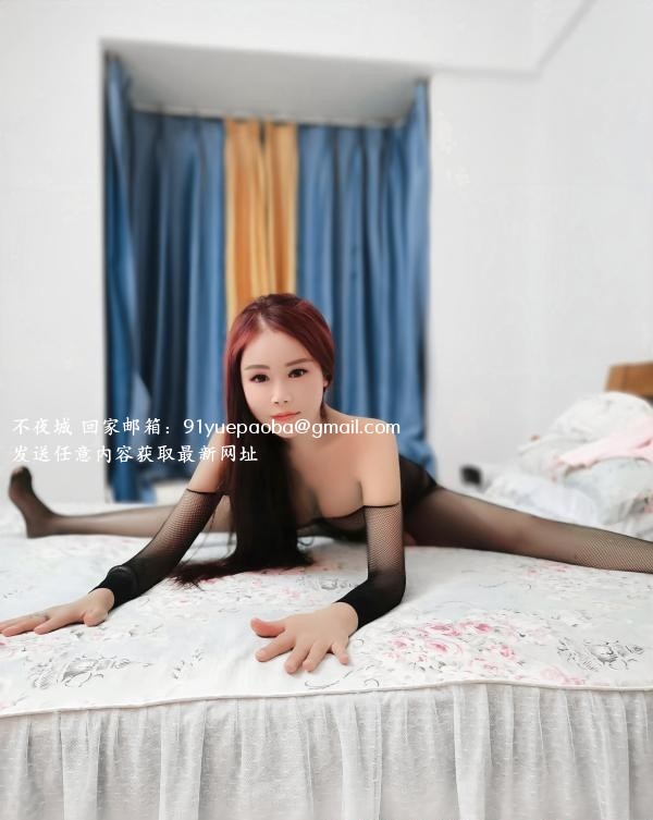 一字马瑜伽老师