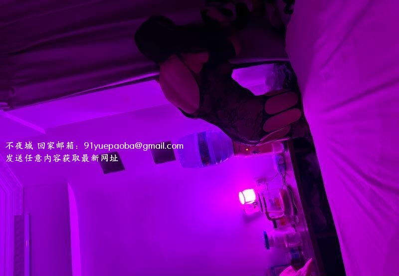 大屁股少妇妃妃