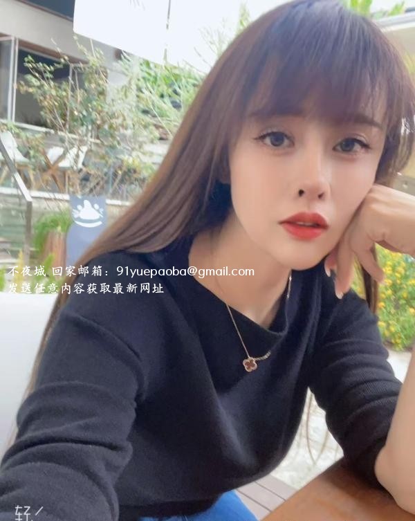 南门大胸风骚御姐