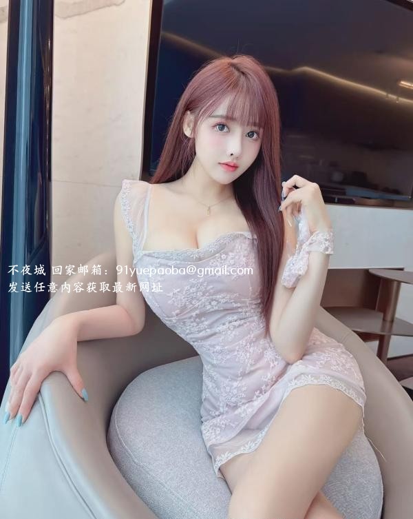 南门大胸风骚御姐