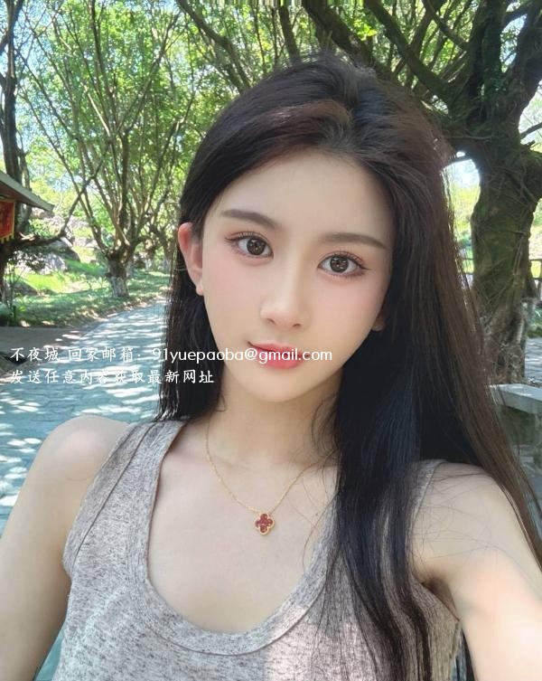 静安瑜伽老师CC