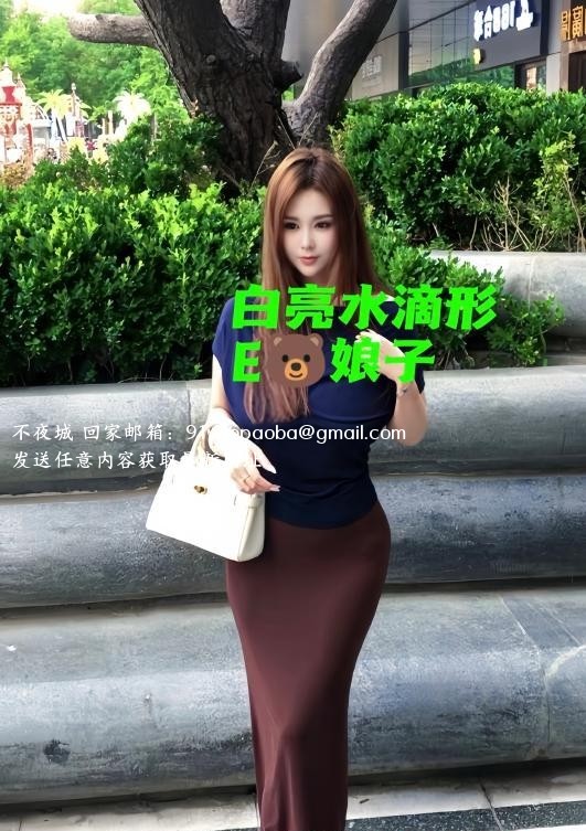 E奶巨乳小姐姐