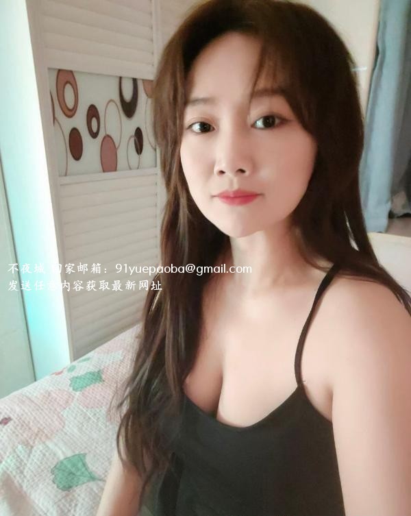 白云大胸可可