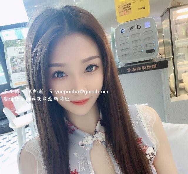 厦门高颜长腿美女老师