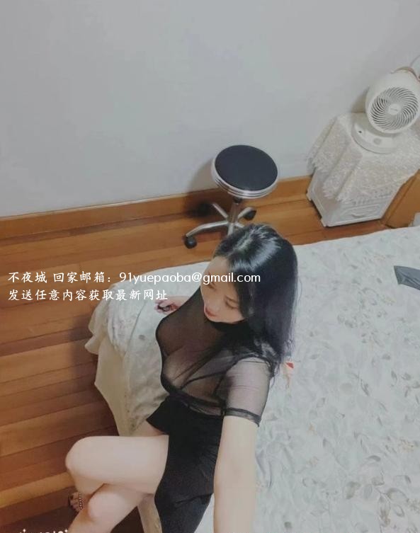 大胸御姐幺妹