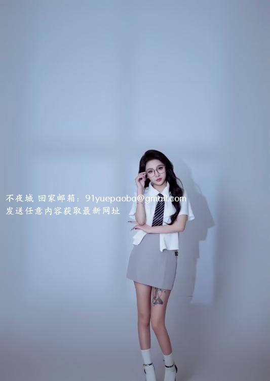 江汉气质零零后
