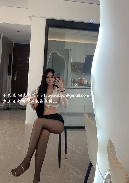 高桃御姐乖乖老师