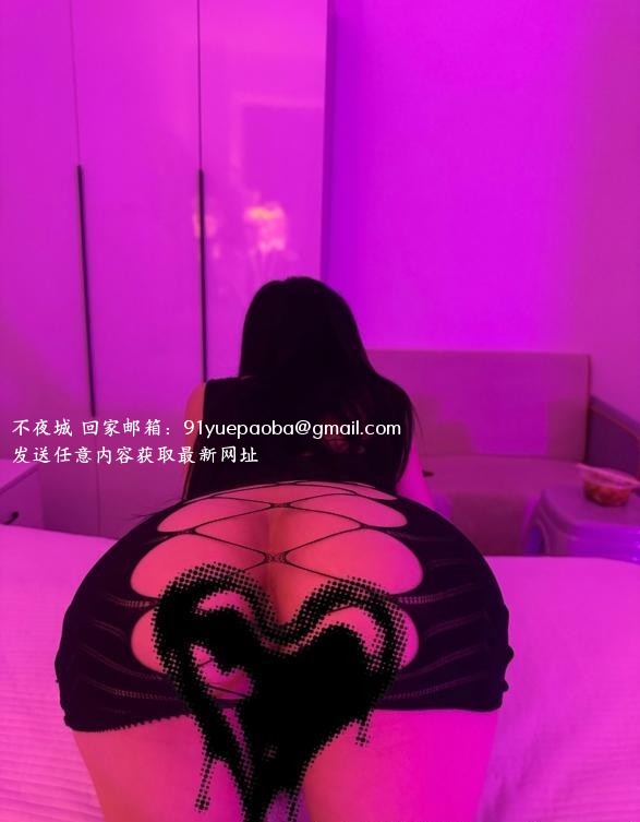 大奶翘臀炮架星星