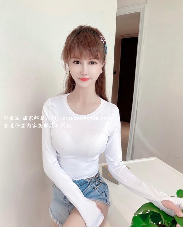 雨花少妇爱深喉