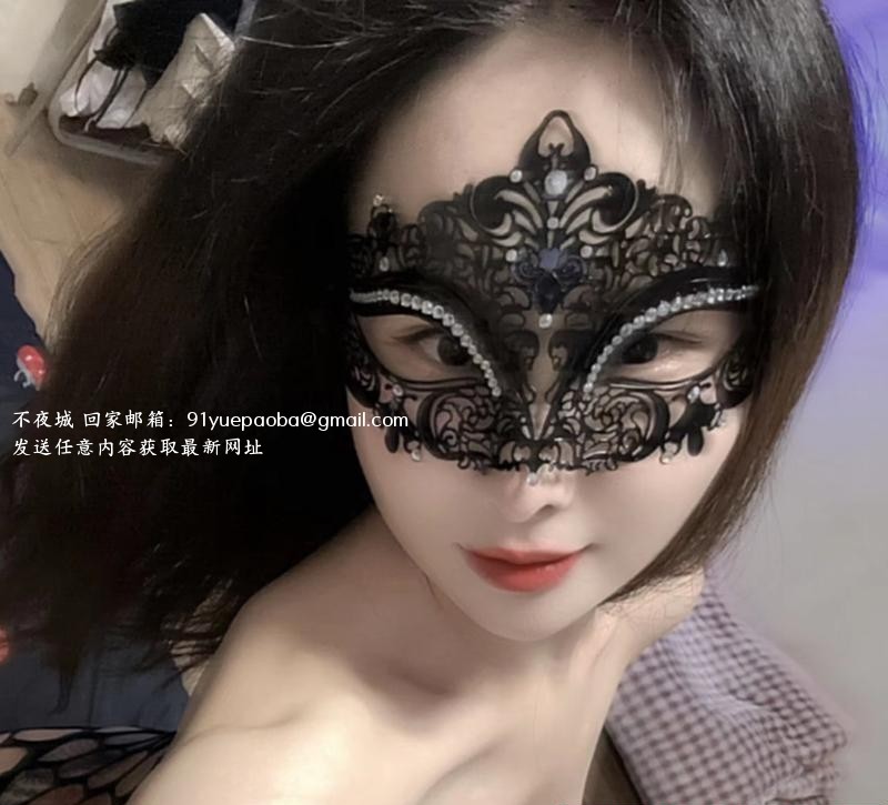 仙鹤街性感少妇
