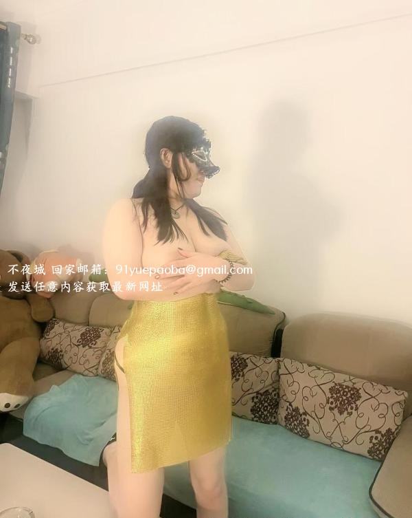 风骚巨乳妈妈