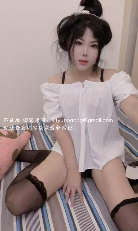 健谈大胸黑丝骚妹妹