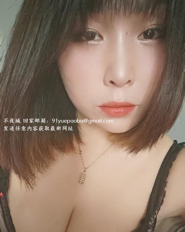 东站柳叶儿