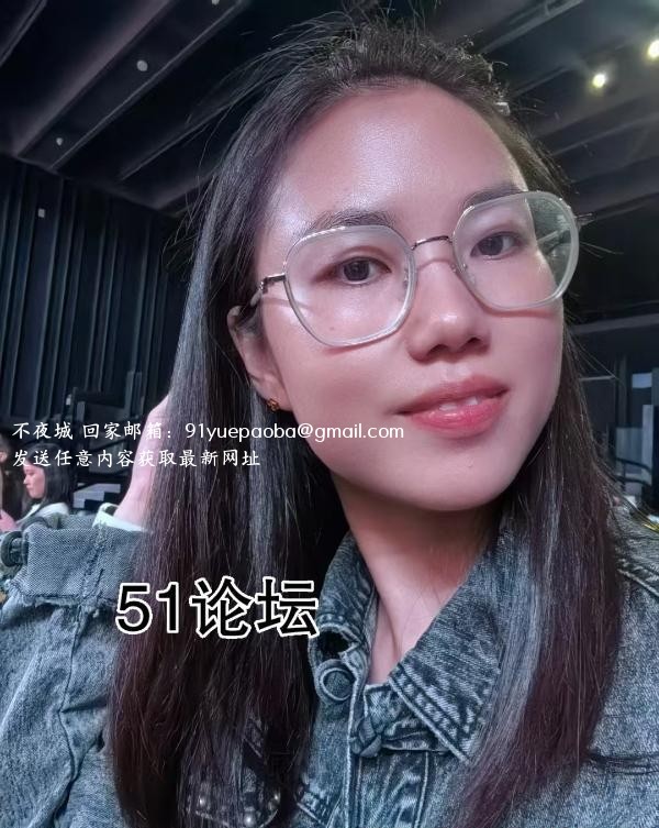 游泳老师小姐姐兼职