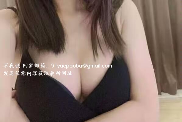 巨乳肥臀美熟女