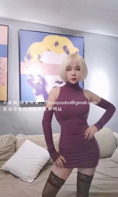风骚型短发妹子