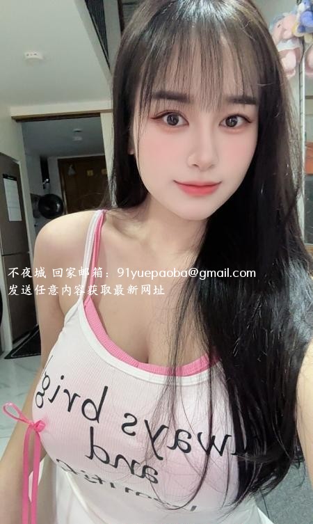 丰满迷人且风骚