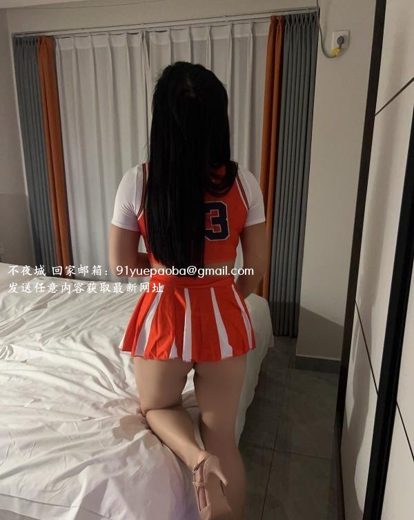 轻熟服务型性感少妇