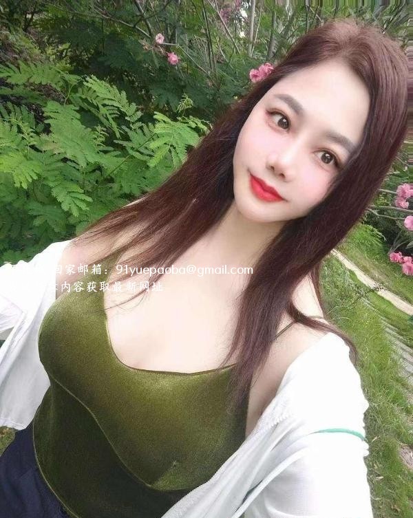 SM三通潮喷女神樱桃