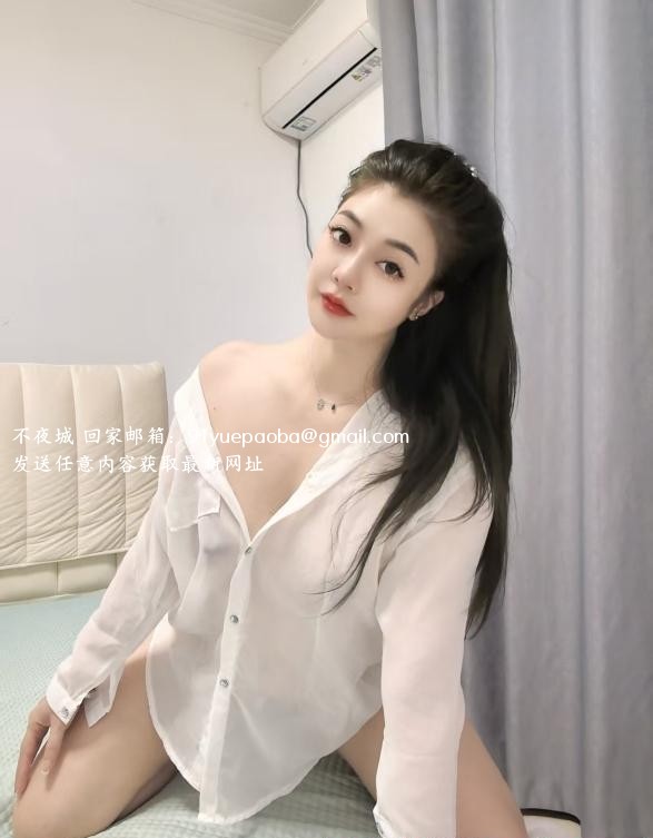 上城性感翘臀莉娜