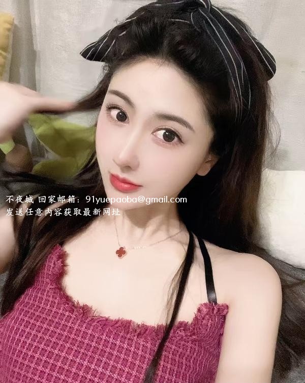 颜值美女小圣代