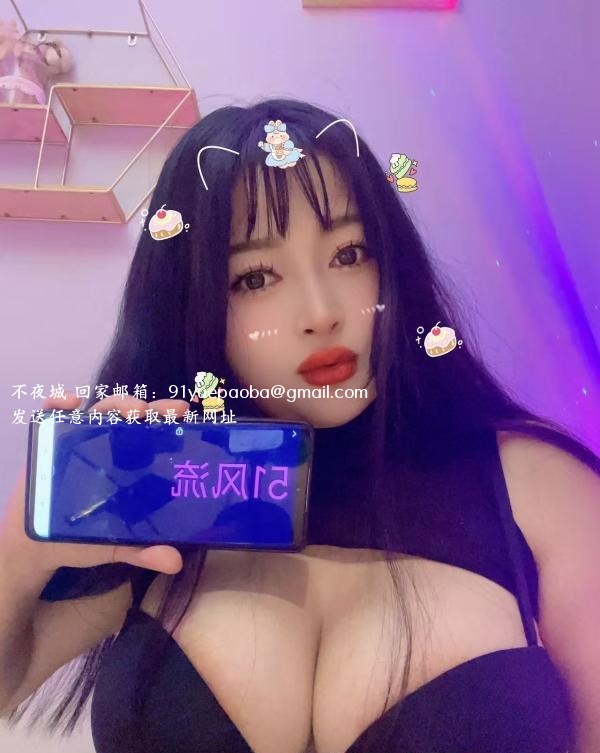 爆乳小姐姐