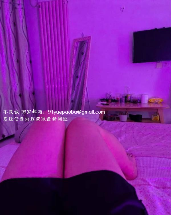 大胸性价比泻火少妇