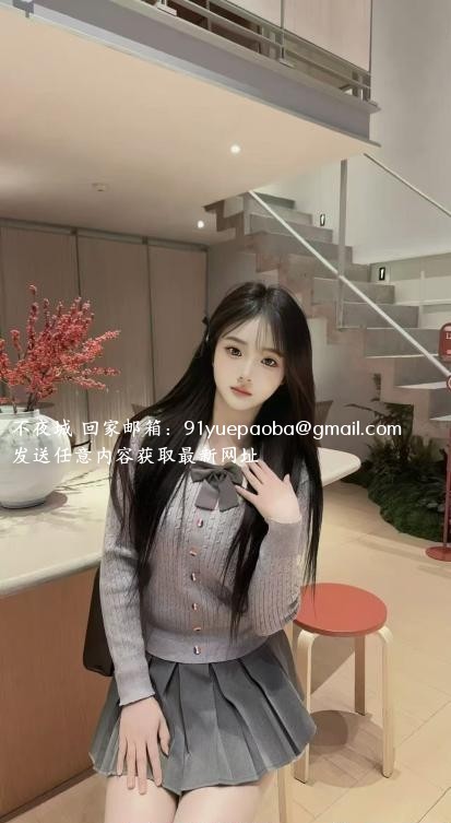 三点粉可爱型女孩泡泡