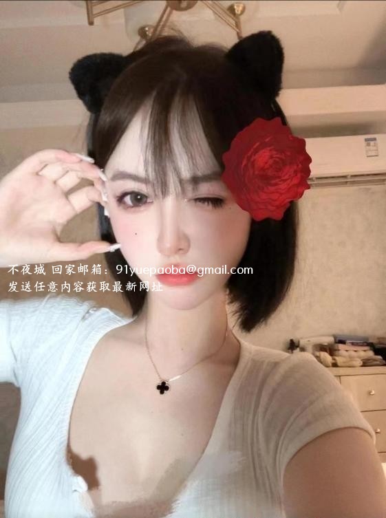 武汉小美女