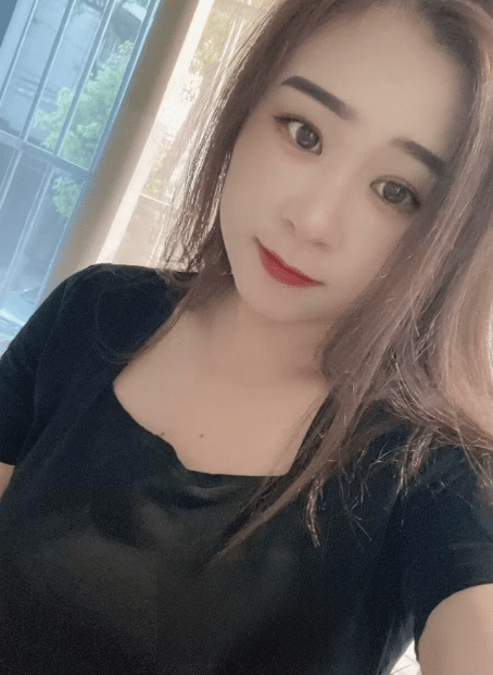 肥臀丝袜熟女