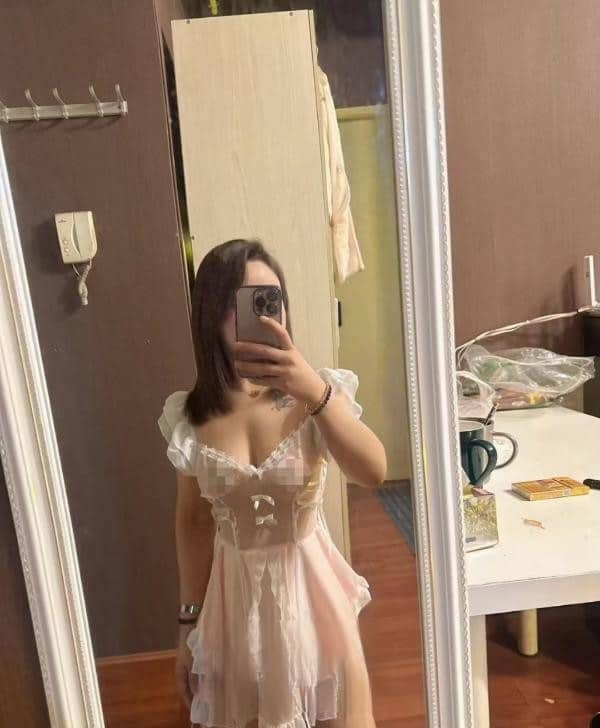 轻熟大胸少妇