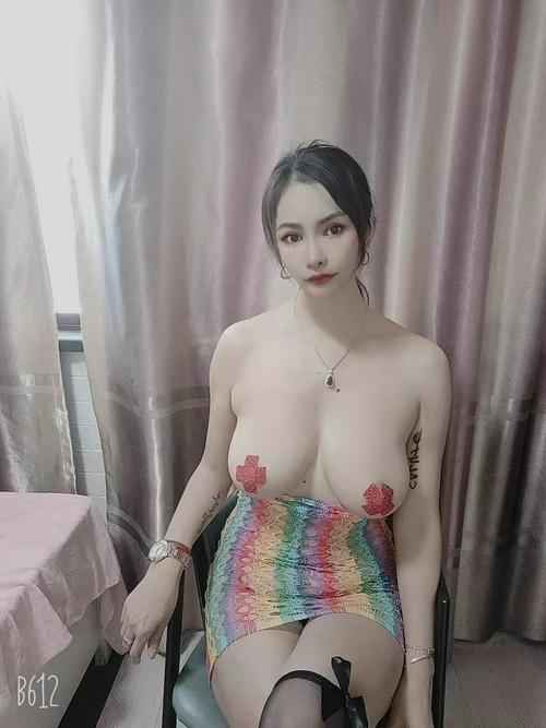 值得回味得美女